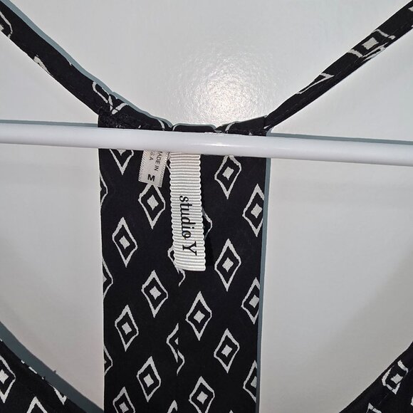 Studio Y Black White Tank Top Diamond Size Medium - Picture 4 of 5